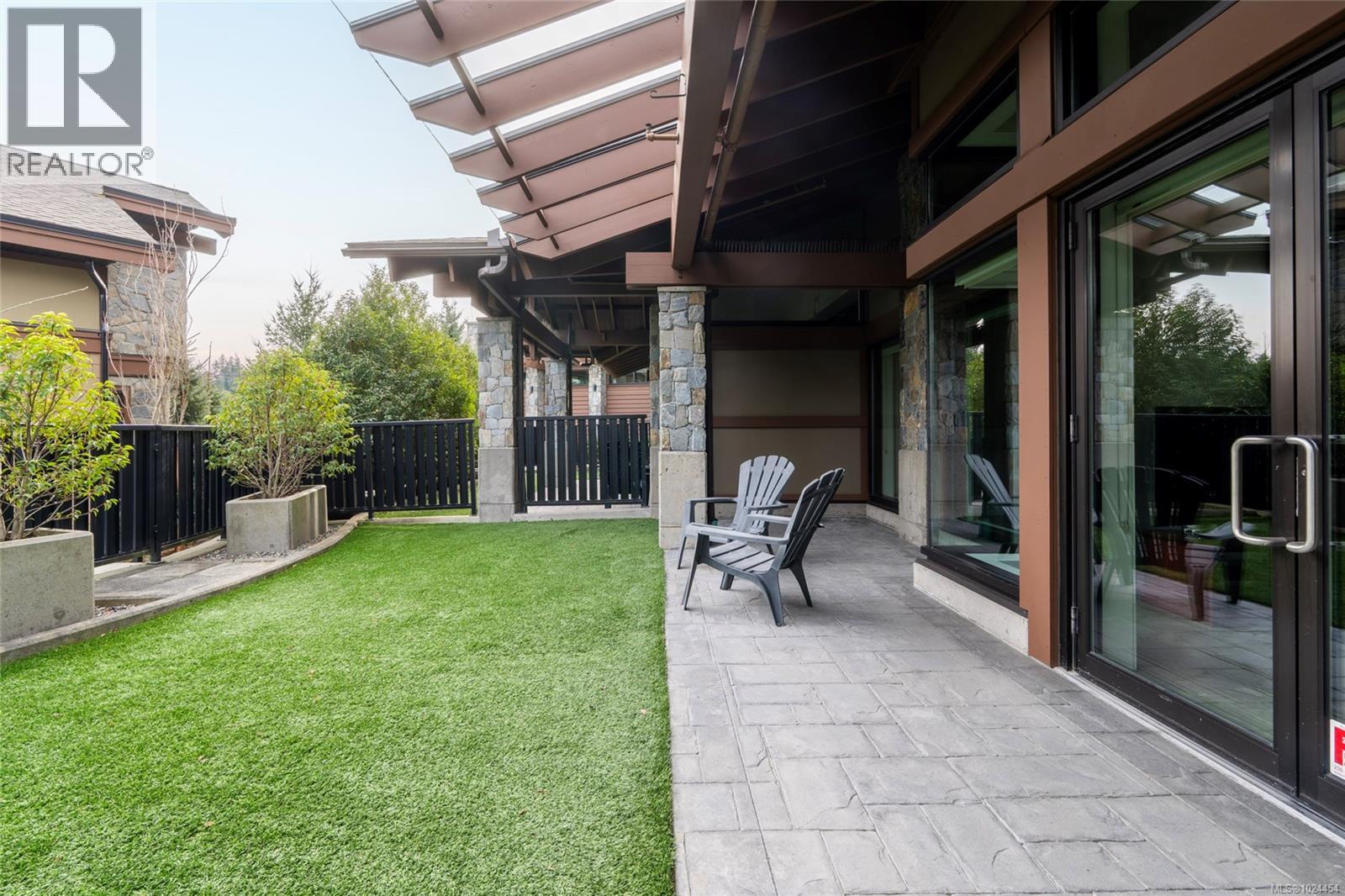 108 2049 Country Club Way, Langford, British Columbia  V9B 0H8 - Photo 25 - 1024454