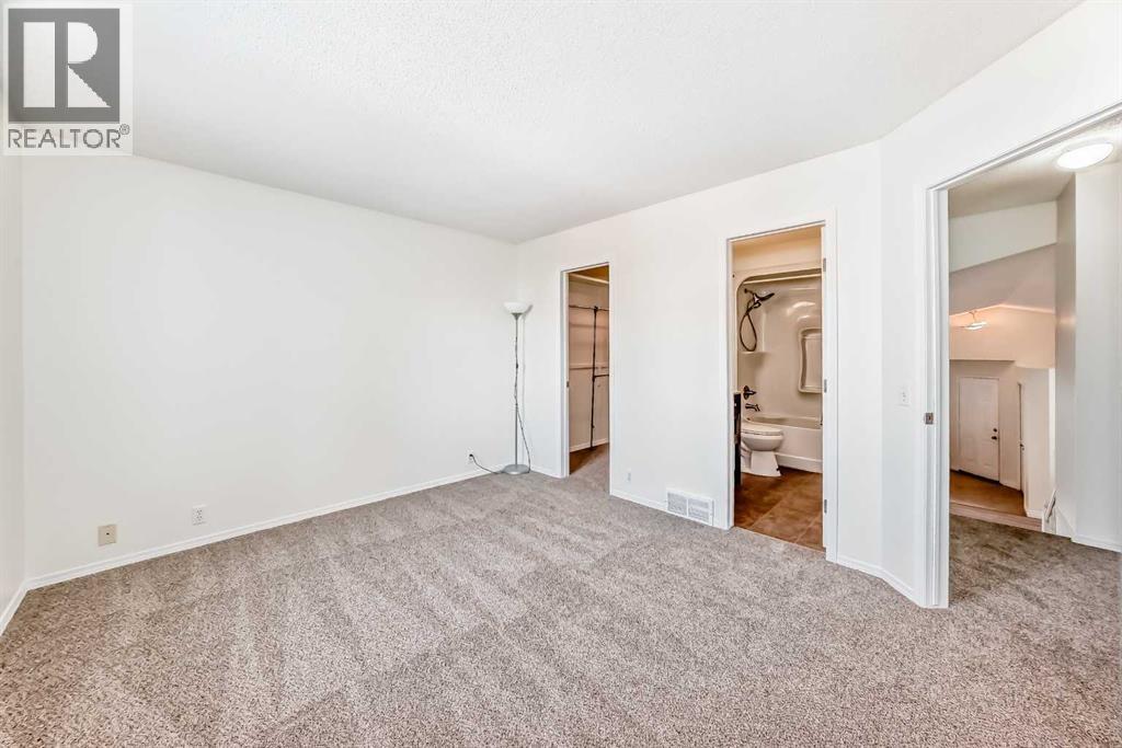 9875 Hidden Valley Drive Nw, Calgary, Alberta  T3E 5K5 - Photo 9 - A2282068