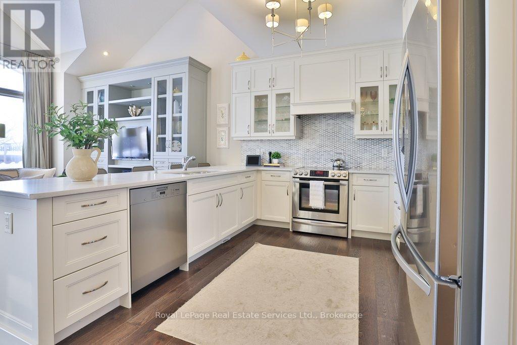 12 - 3353 Liptay Avenue, Oakville, Ontario  L6M 0M6 - Photo 6 - W12739842