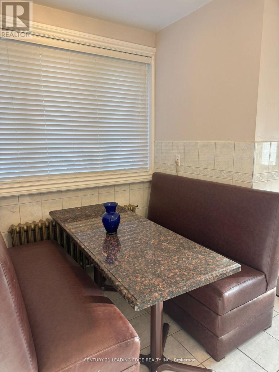 1274 Broadview Avenue, Toronto, Ontario  M4K 2T4 - Photo 16 - E12739702