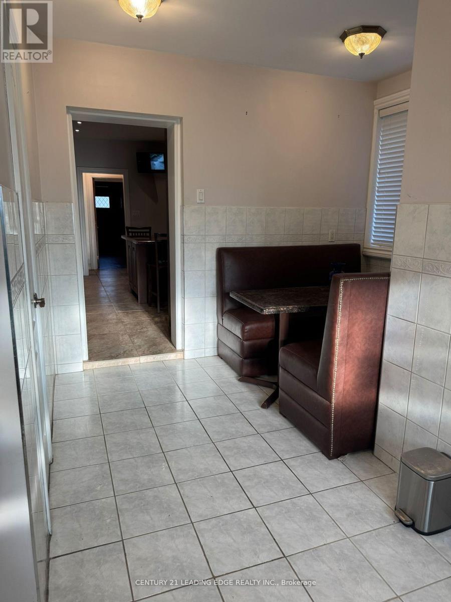 1274 Broadview Avenue, Toronto, Ontario  M4K 2T4 - Photo 20 - E12739702