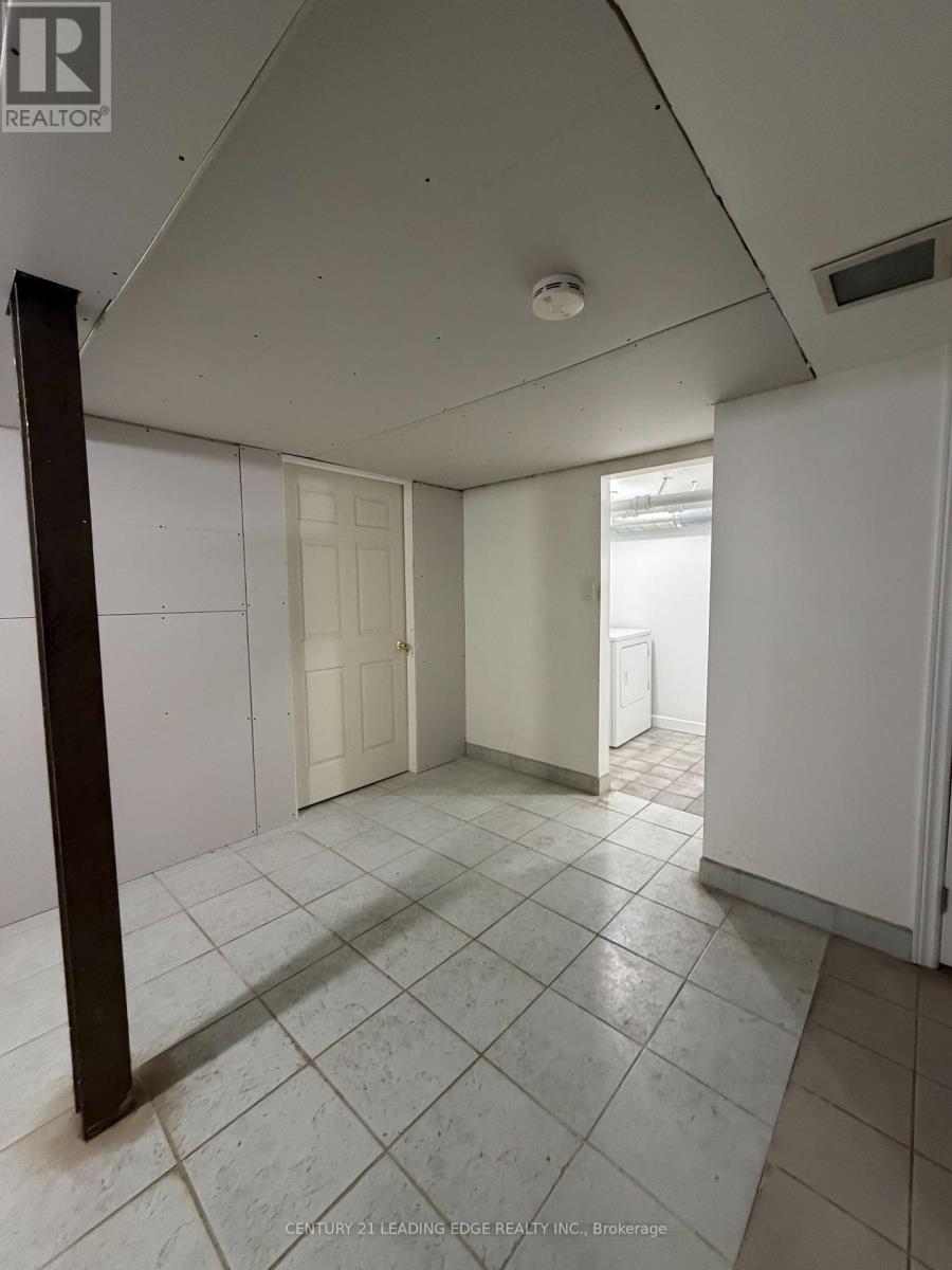 1274 Broadview Avenue, Toronto, Ontario  M4K 2T4 - Photo 49 - E12739702