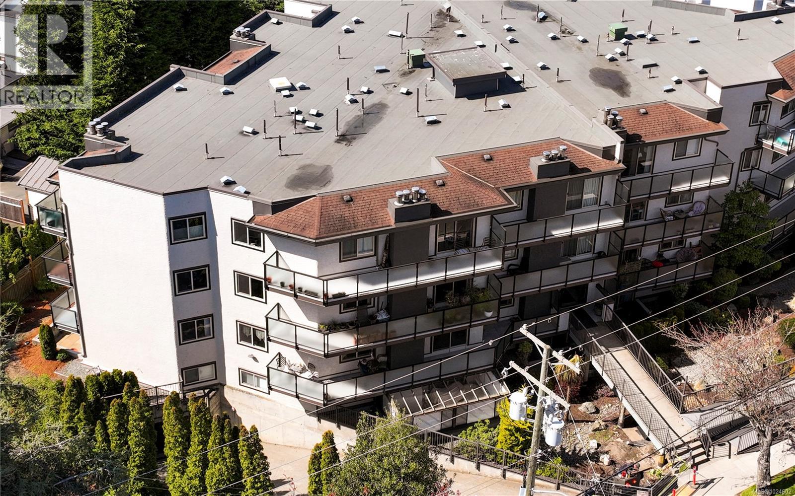 402 1241 Fairfield Rd, Victoria, British Columbia  V8V 3B3 - Photo 5 - 1024602