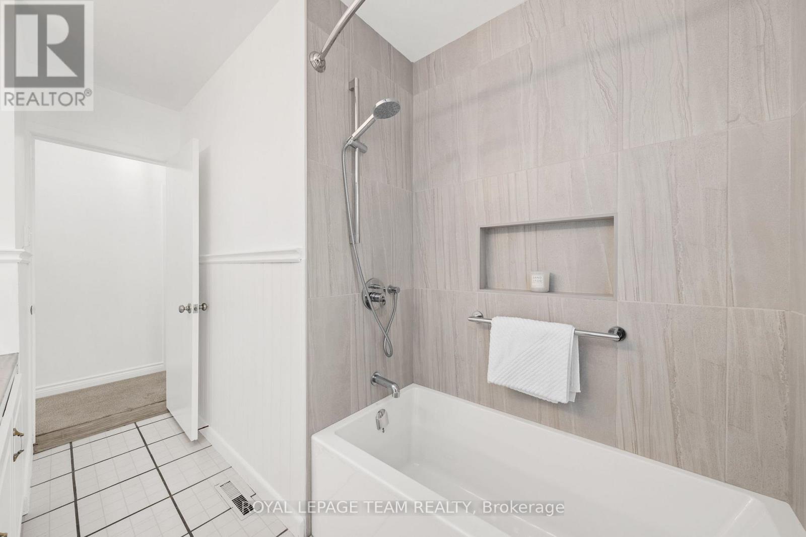 3 Domus Crescent, Ottawa, Ontario  K2H 6A3 - Photo 29 - X12739500