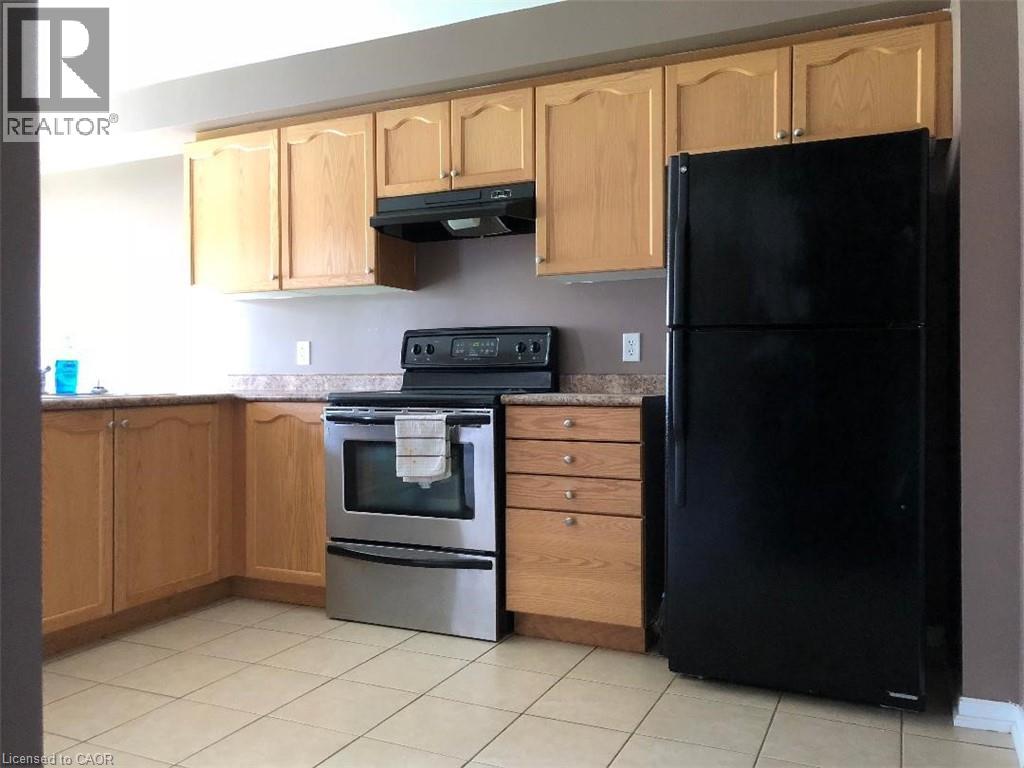 27 Newport Crescent, Hamilton, Ontario  L9A 0B2 - Photo 6 - 40801714