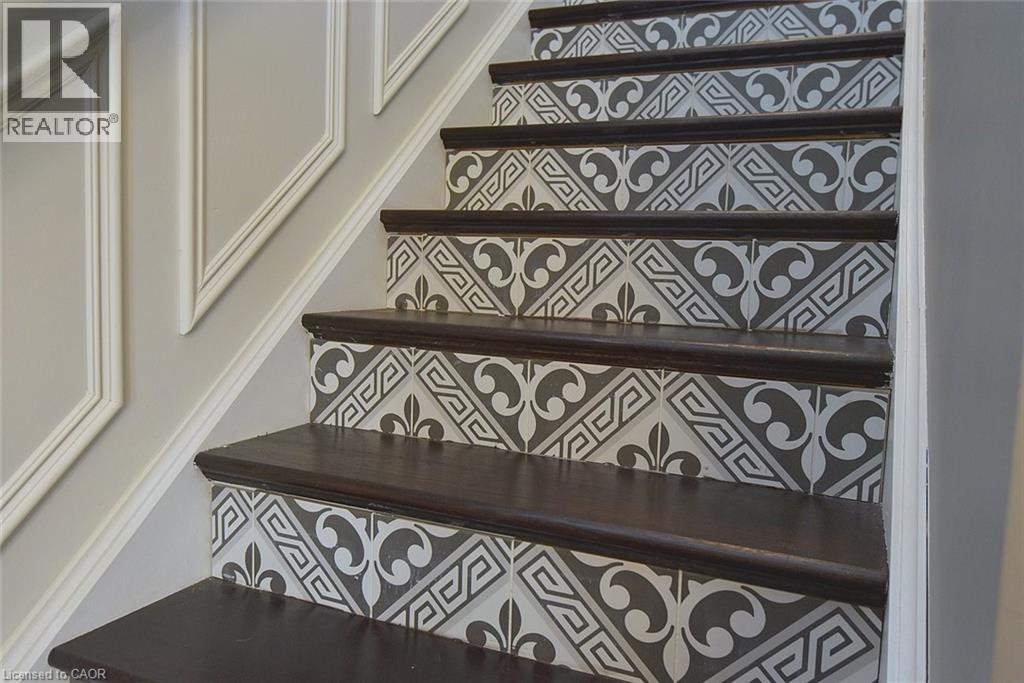 53 Redfern Avenue Unit# 29, Hamilton, Ontario  L9C 0E2 - Photo 29 - 40801629