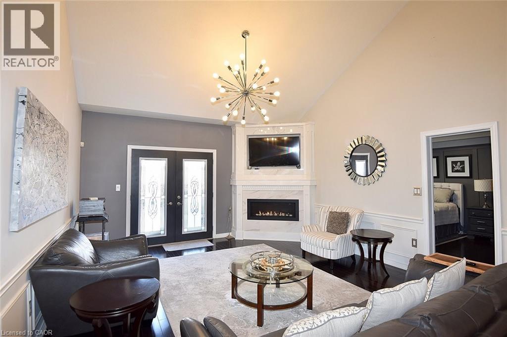 53 Redfern Avenue Unit# 29, Hamilton, Ontario  L9C 0E2 - Photo 9 - 40801629