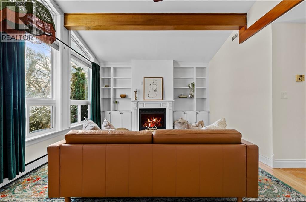 47 Rochester Street, Fredericton, New Brunswick  E3B 4T2 - Photo 2 - NB132843