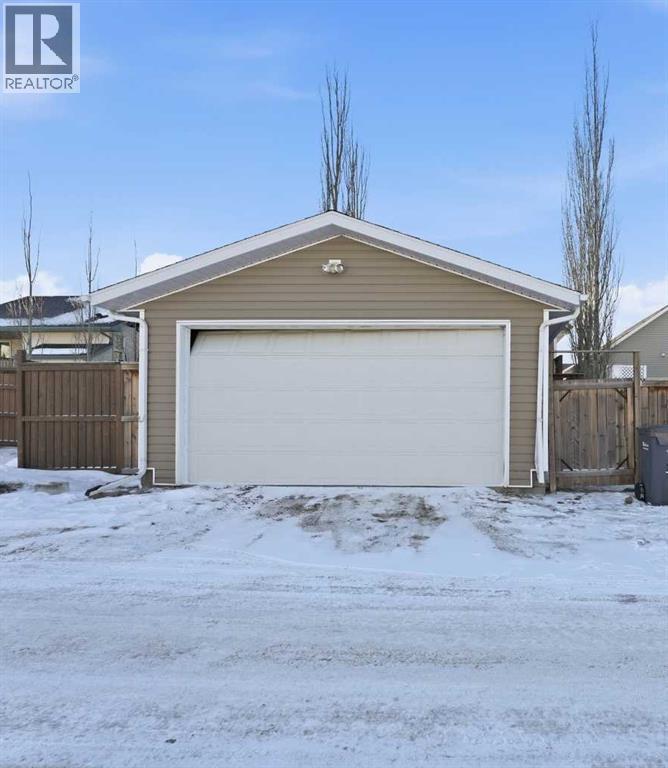 36 Ibbotson Close, Red Deer, Alberta  T4R 0C7 - Photo 6 - A2279906
