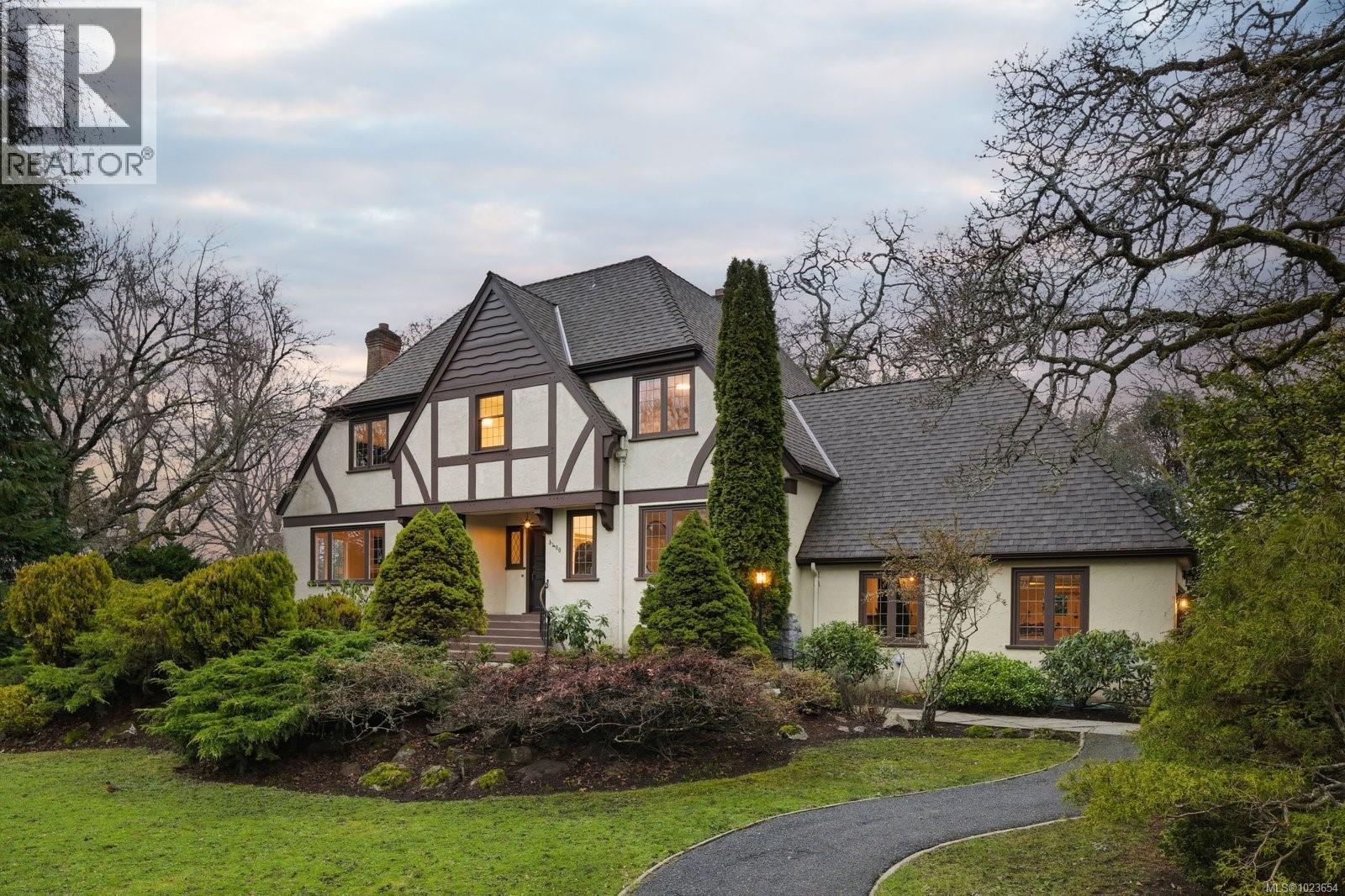 3400 Upper Terrace Rd, Oak Bay, British Columbia