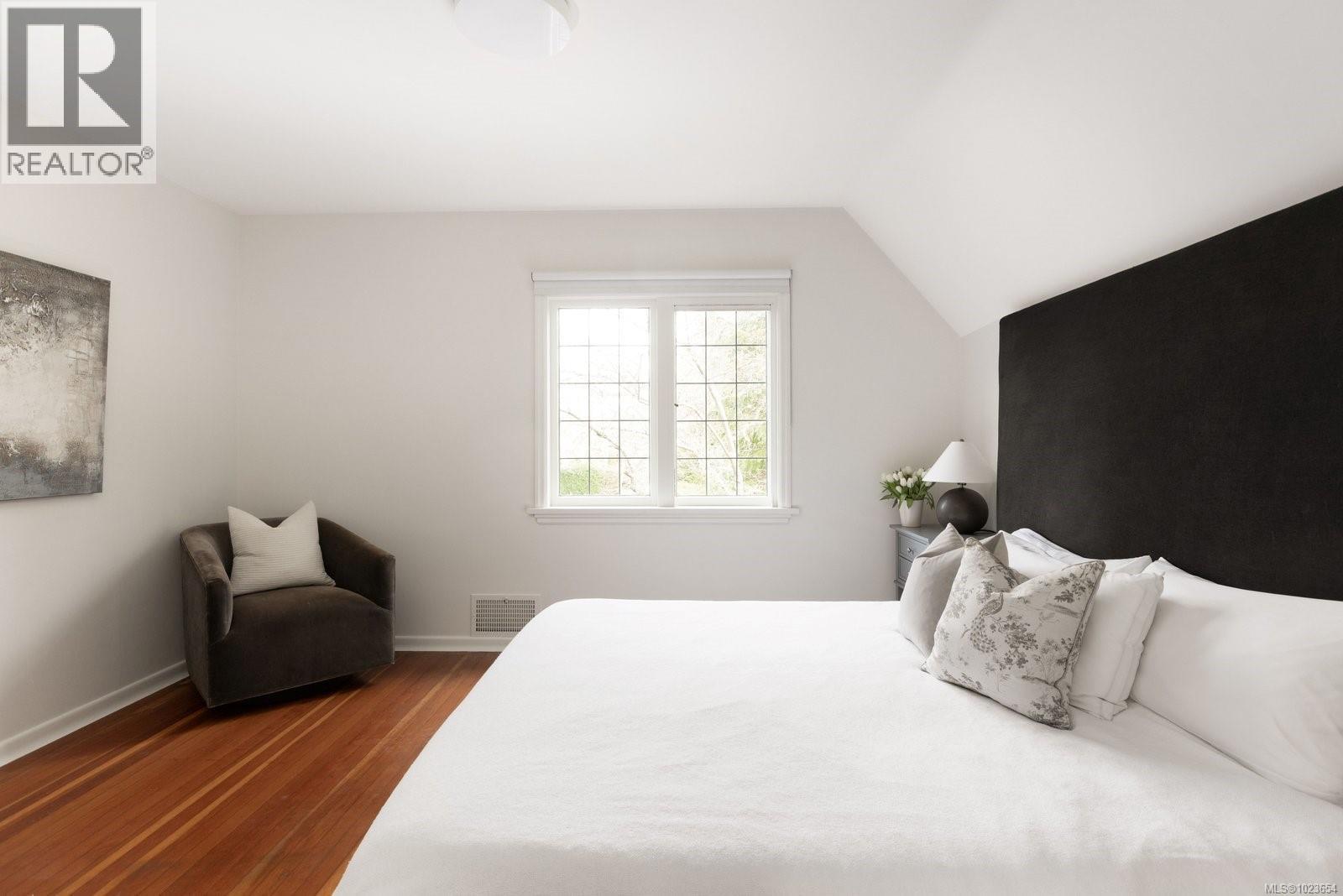 3400 Upper Terrace Rd, Oak Bay, British Columbia  V8R 6E6 - Photo 19 - 1023654