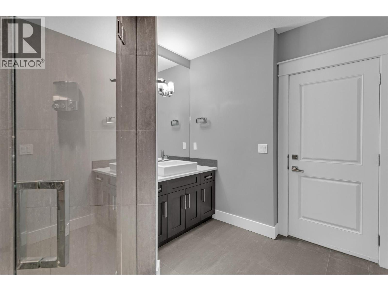 440 Audubon Court, Kelowna, British Columbia  V1W 5K3 - Photo 48 - 10373735