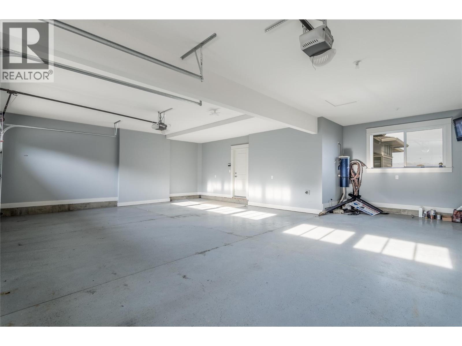 440 Audubon Court, Kelowna, British Columbia  V1W 5K3 - Photo 74 - 10373735