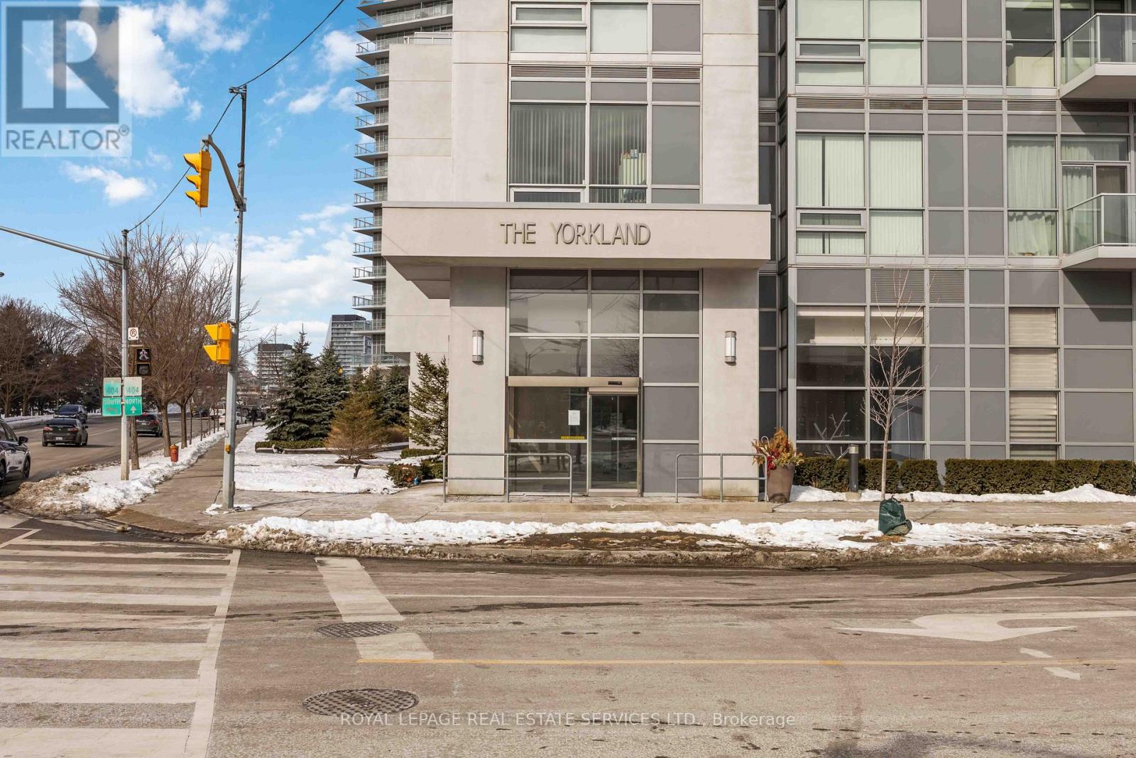 306 - 275 Yorkland Road, Toronto, Ontario  M2J 0B4 - Photo 3 - C12718204