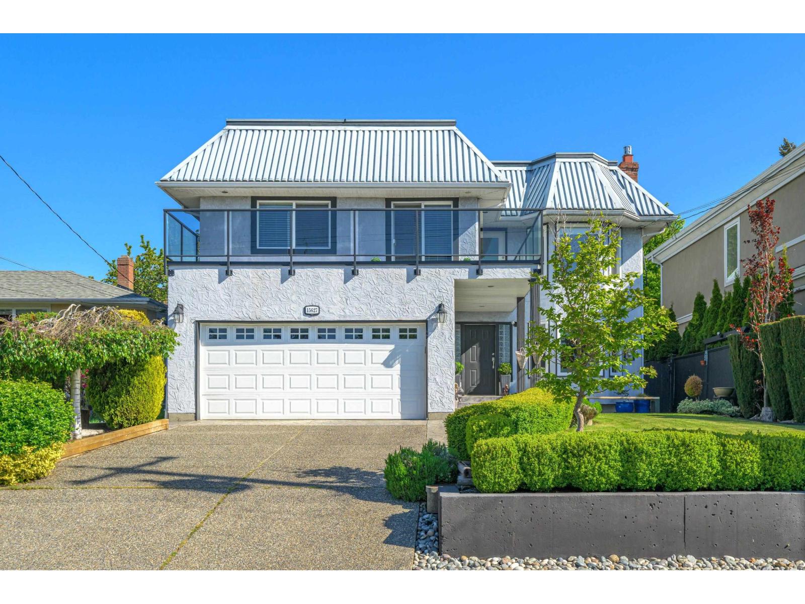 15627 BUENA VISTA AVENUE, White Rock, British Columbia