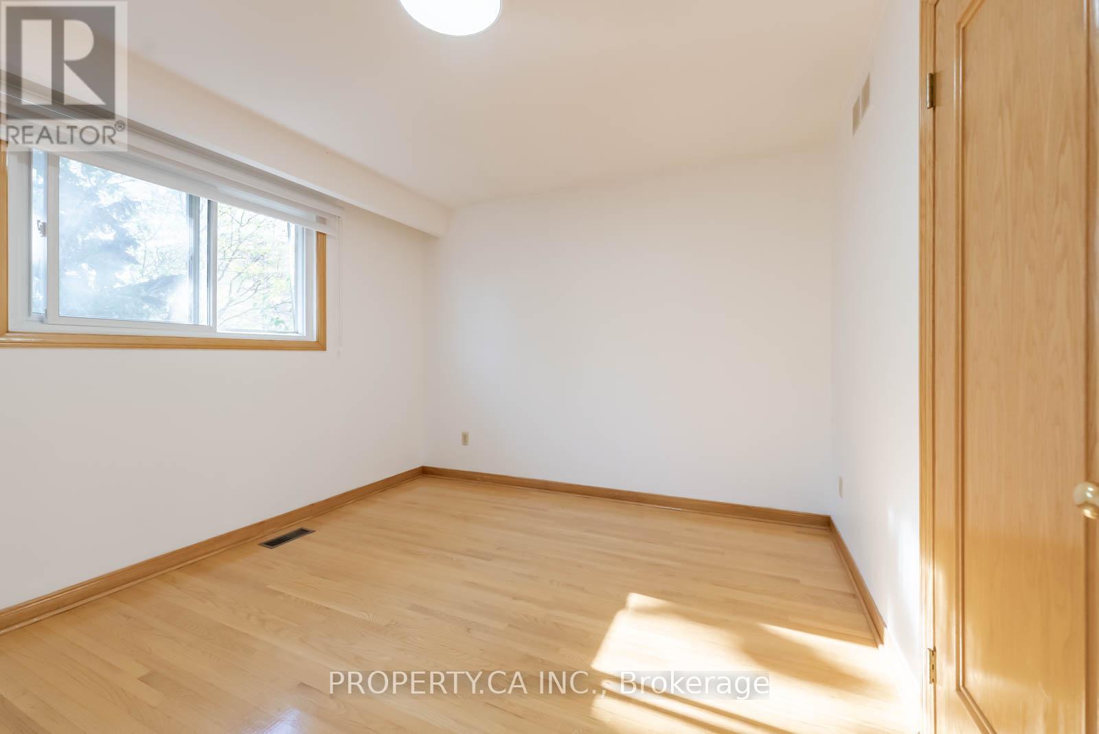 Main - 15 Riant Street, Toronto, Ontario  M1M 3S8 - Photo 23 - E12738732