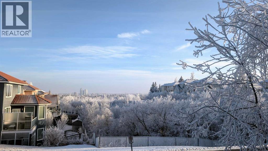 209 Patina Park Sw, Calgary, Alberta  T3H 3E3 - Photo 2 - A2282616