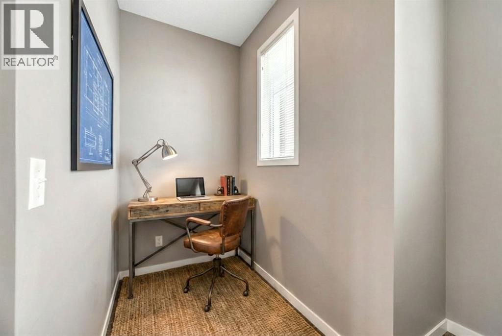 15 Copperpond Close Se, Calgary, Alberta T2Z 0Y8 - Photo 17 - A2277407