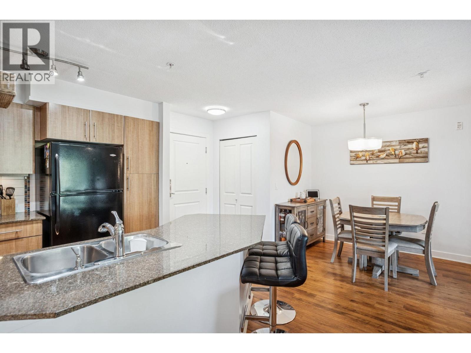 305 12020 207a Street, Maple Ridge, British Columbia  V2X 8V2 - Photo 13 - R3084566