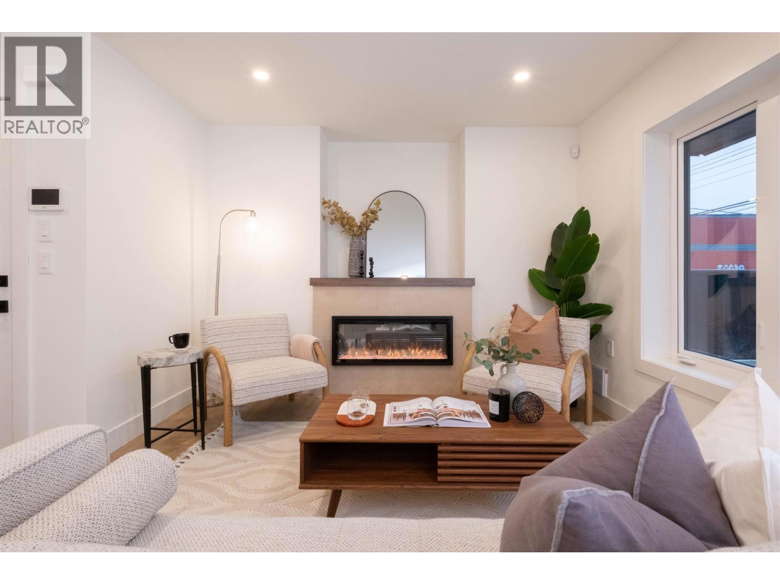 2665 E Pender Street, Vancouver, British Columbia  V5K 2B6 - Photo 5 - R3084594