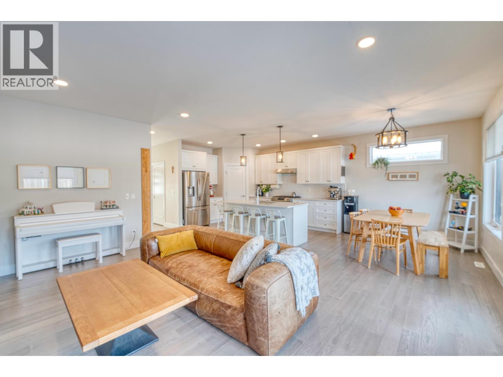 11112 115 Avenue, Fort St. John, British Columbia  V1J 0N4 - Photo 9 - R3084578