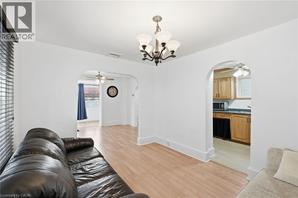 20 York Street, Welland, Ontario  L3B 4A6 - Photo 15 - 40794306