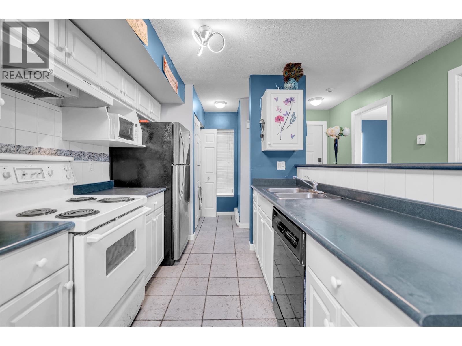 101 22277 122 Avenue, Maple Ridge, British Columbia  V2X 3X8 - Photo 11 - R3084036