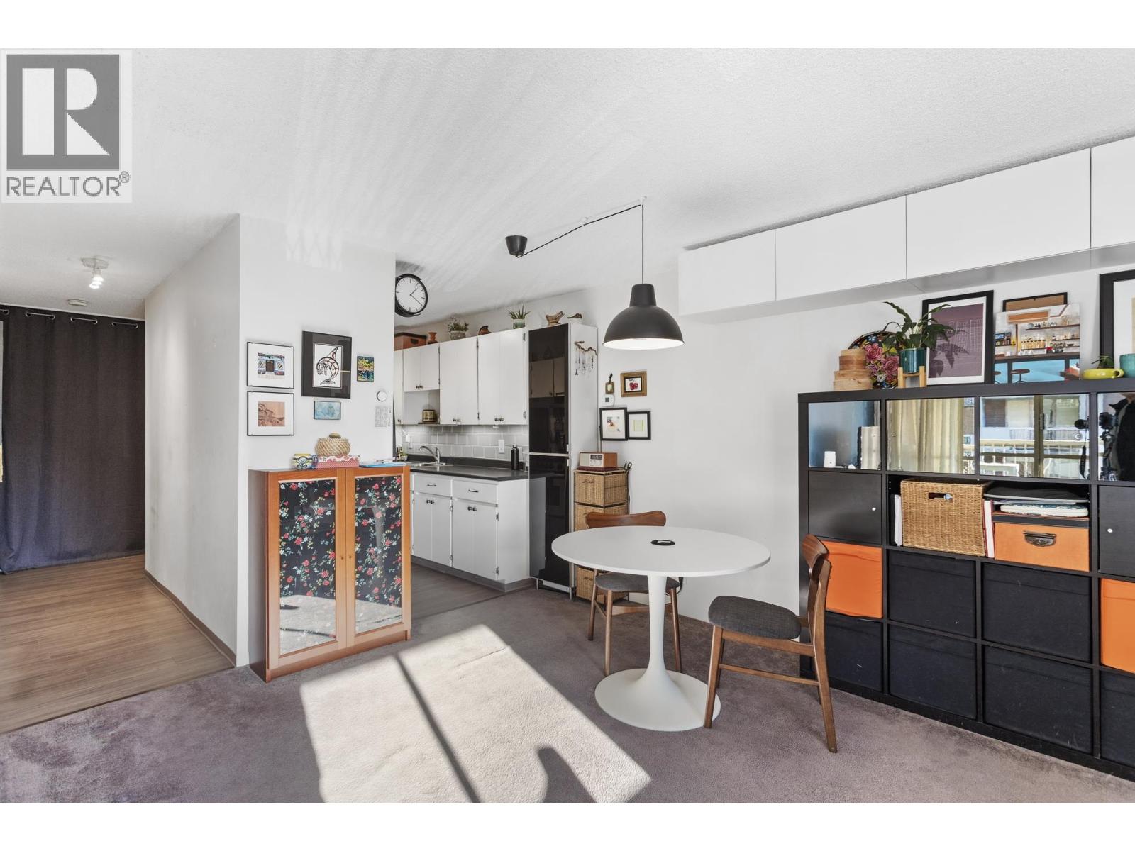 315 2012 Fullerton Avenue, North Vancouver, British Columbia  V7P 3E3 - Photo 6 - R3084563