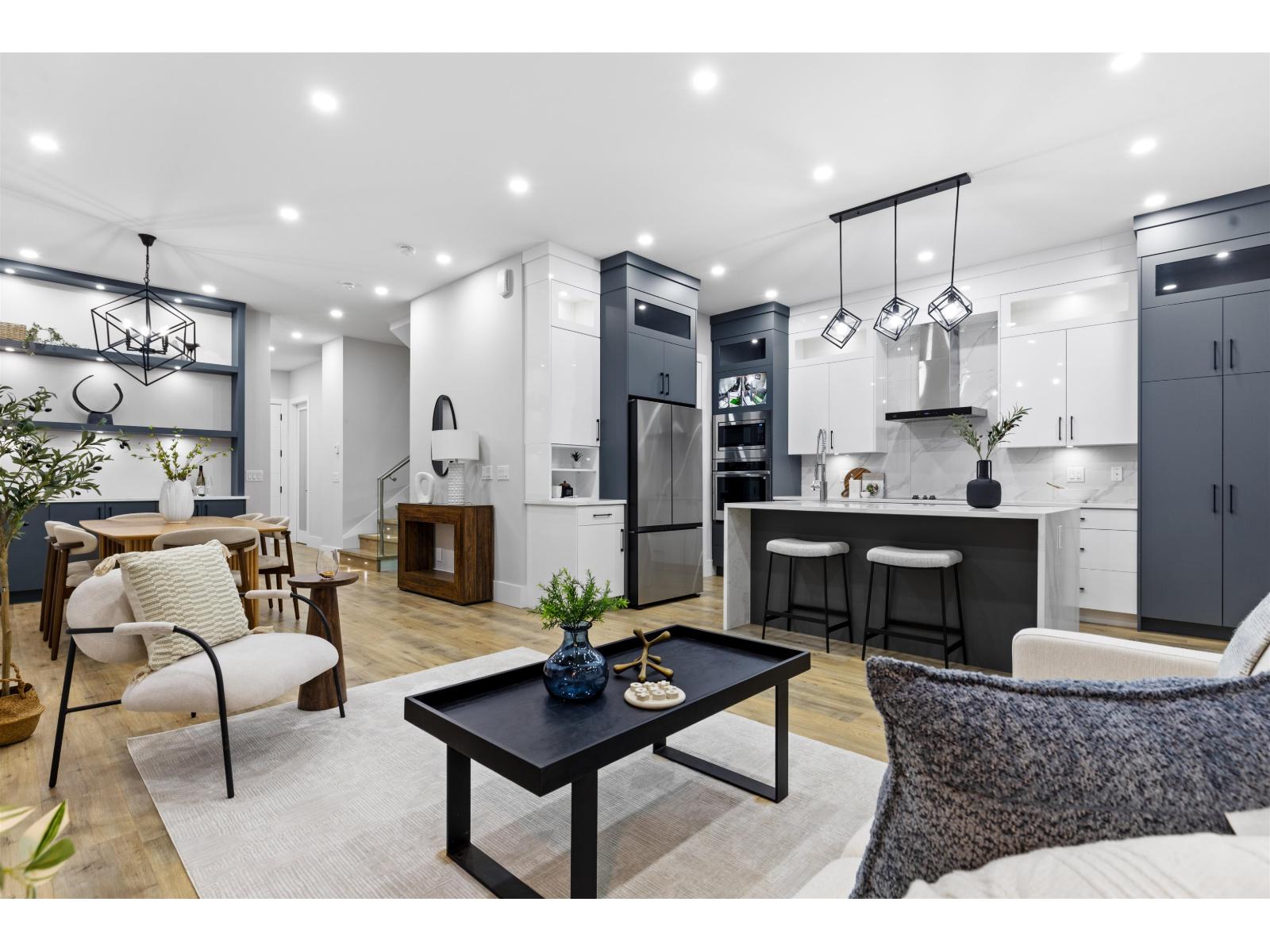 16717 15a Avenue, Surrey, British Columbia  V3S 9X7 - Photo 8 - R3084571