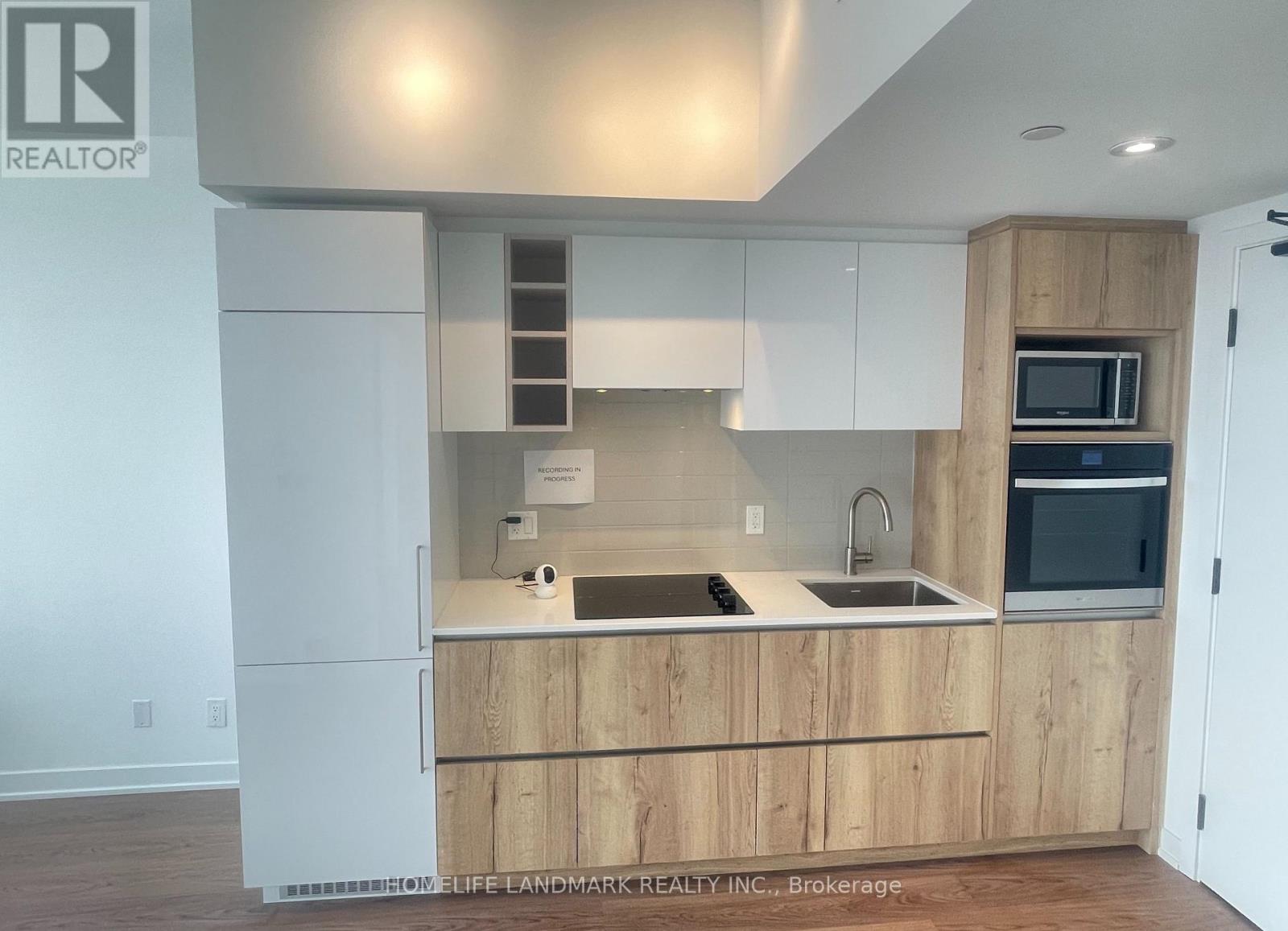 1011 - 319 JARVIS STREET, Toronto, Ontario