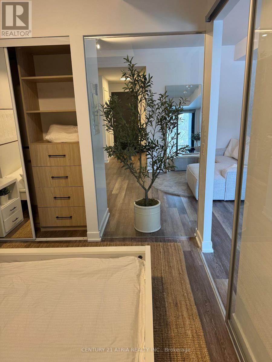 203 - 250 Lawrence Avenue W, Toronto, Ontario  M5M 1B1 - Photo 9 - C12739882