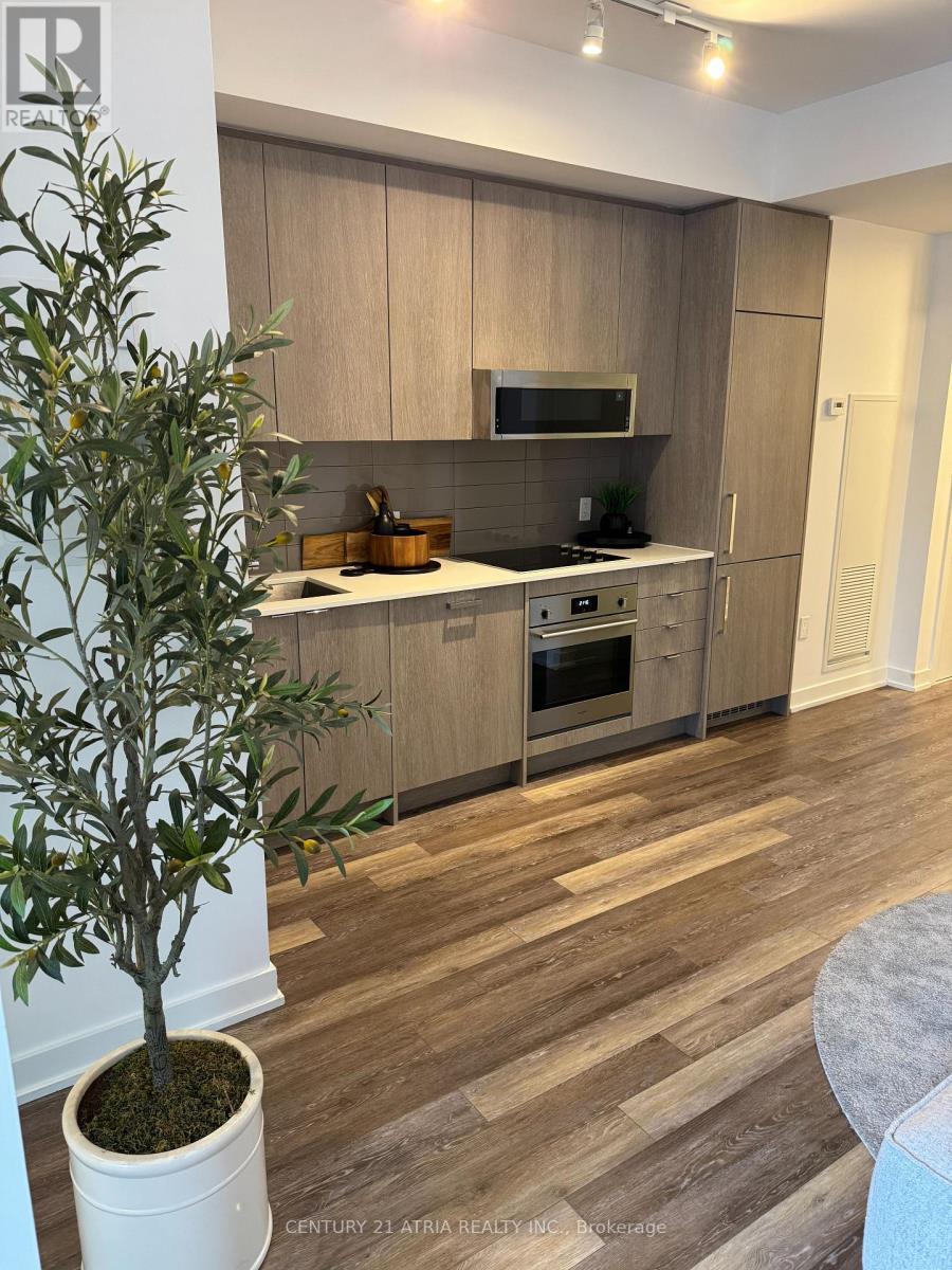 203 - 250 Lawrence Avenue W, Toronto, Ontario  M5M 1B1 - Photo 3 - C12739926