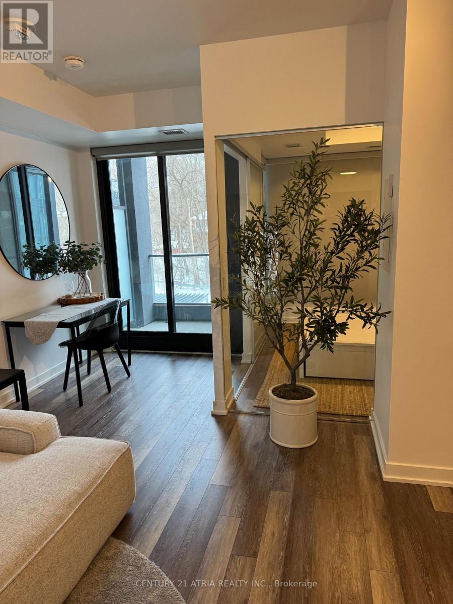 203 - 250 Lawrence Avenue W, Toronto, Ontario  M5M 1B1 - Photo 5 - C12739926