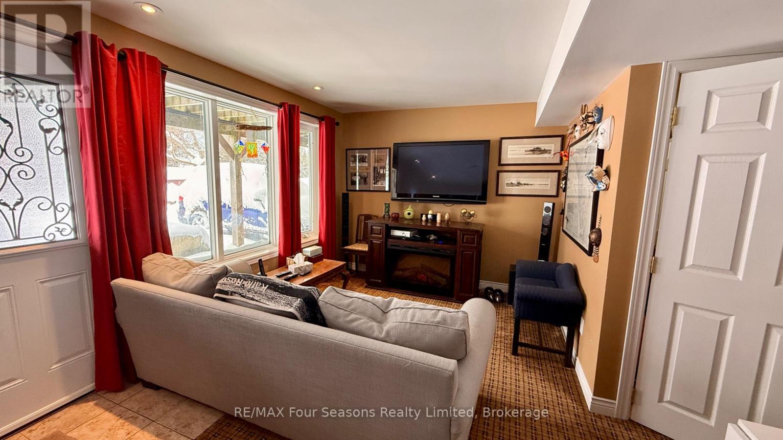 26 Fenton Drive, Saugeen Shores, Ontario  N0H 2C6 - Photo 13 - X12736144