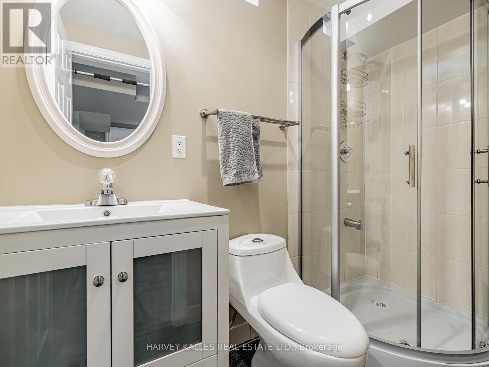 12 Barberry Crescent, Richmond Hill, Ontario  L4E 4S5 - Photo 38 - N12716806