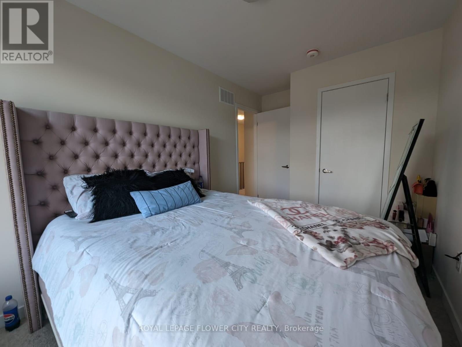 1300 Bradenton Path, Oshawa, Ontario  L1K 1A9 - Photo 13 - E12739928