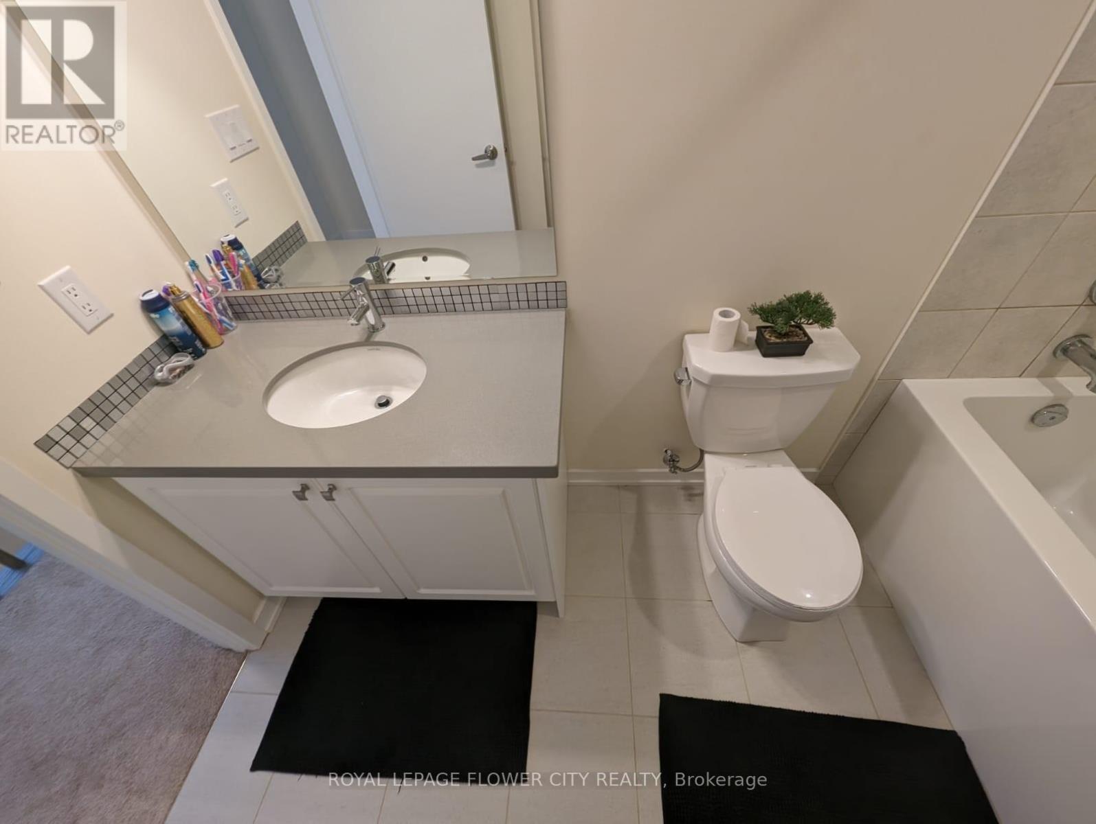 1300 Bradenton Path, Oshawa, Ontario  L1K 1A9 - Photo 18 - E12739928