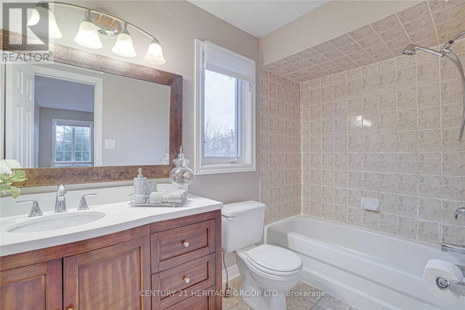 150 Ashton Drive, Vaughan, Ontario  L6A 2T8 - Photo 27 - N12739914