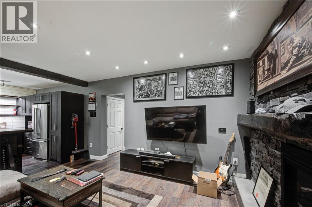 83 Oxford Street, Woodstock, Ontario  N4S 6A4 - Photo 4 - 40801616