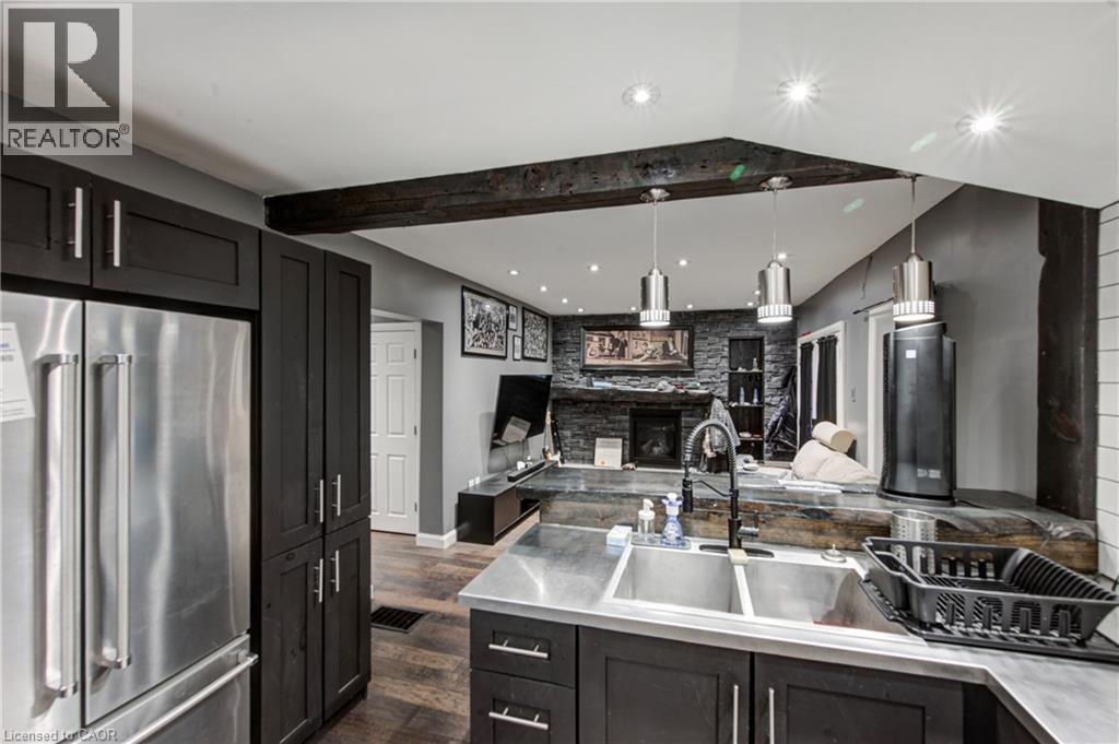 83 Oxford Street, Woodstock, Ontario  N4S 6A4 - Photo 6 - 40801616