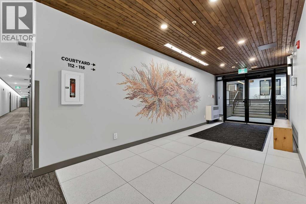 111, 3375 15 Street Sw, Calgary, Alberta  T2T 4A2 - Photo 3 - A2275742