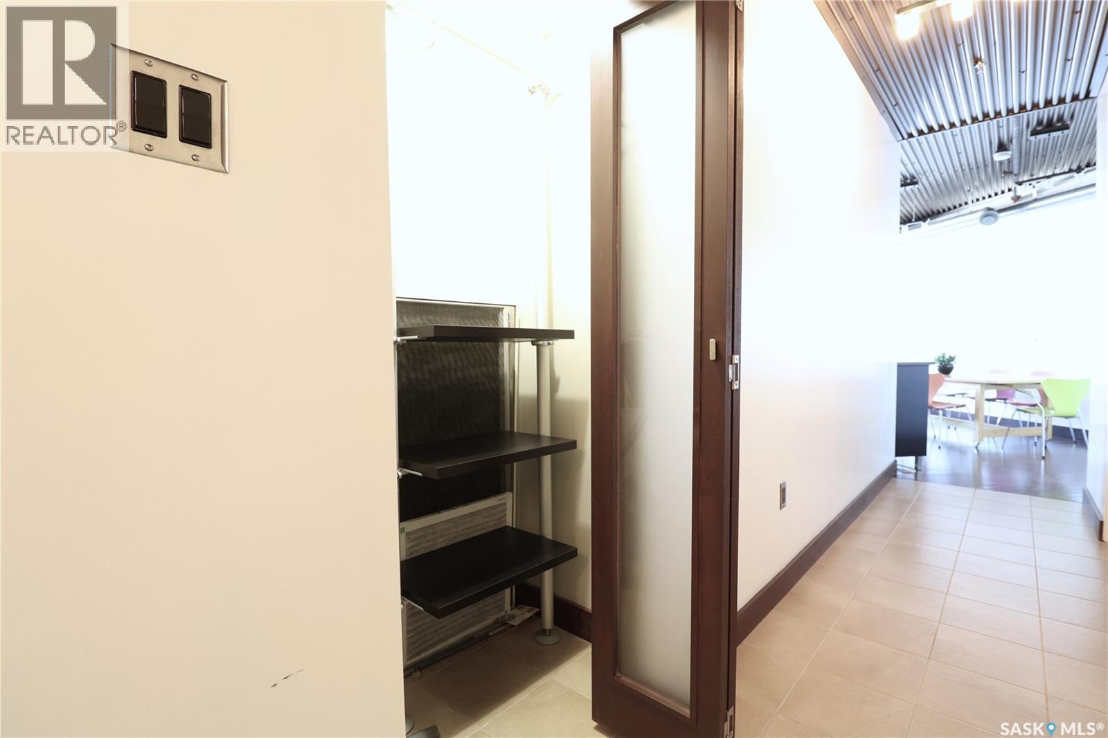 302 1275 Broad Street, Regina, Saskatchewan S4R 1Y2 - Photo 24 - SK027414