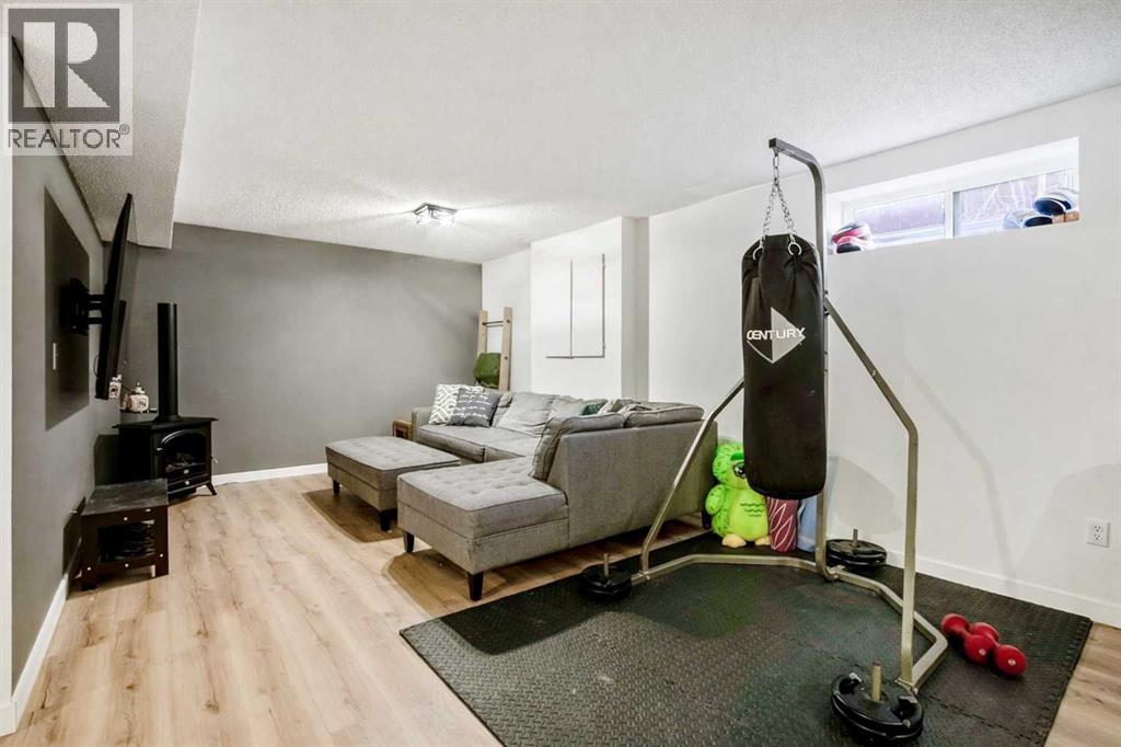 830 Westmount Drive, Strathmore, Alberta  T1P 1A9 - Photo 22 - A2281201