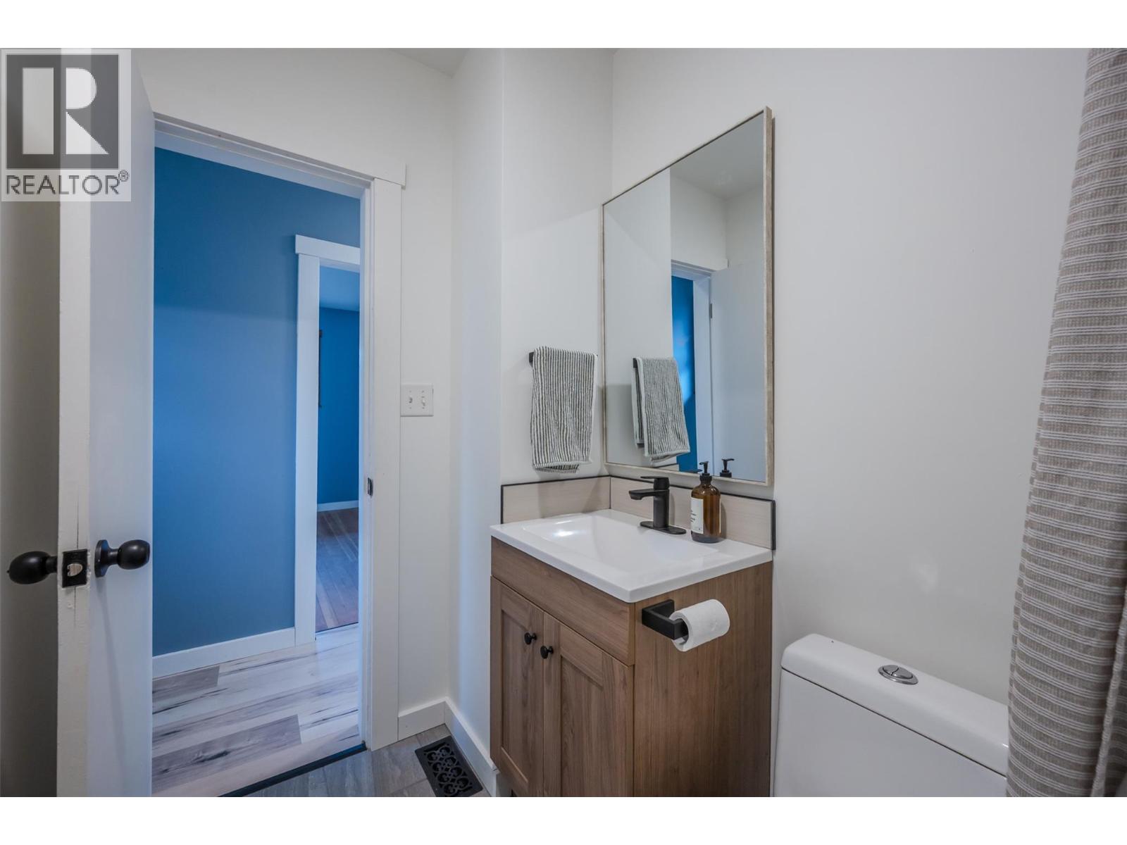 6470 Hollow Street, Oliver, British Columbia  V0H 1T0 - Photo 25 - 10374175