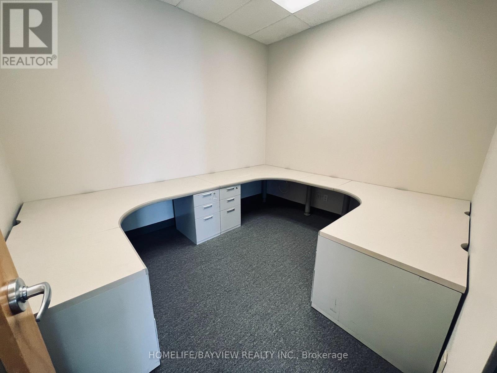 134-135 - 2550 Matheson Boulevard, Mississauga, Ontario  L4W 4Z1 - Photo 25 - W12739848