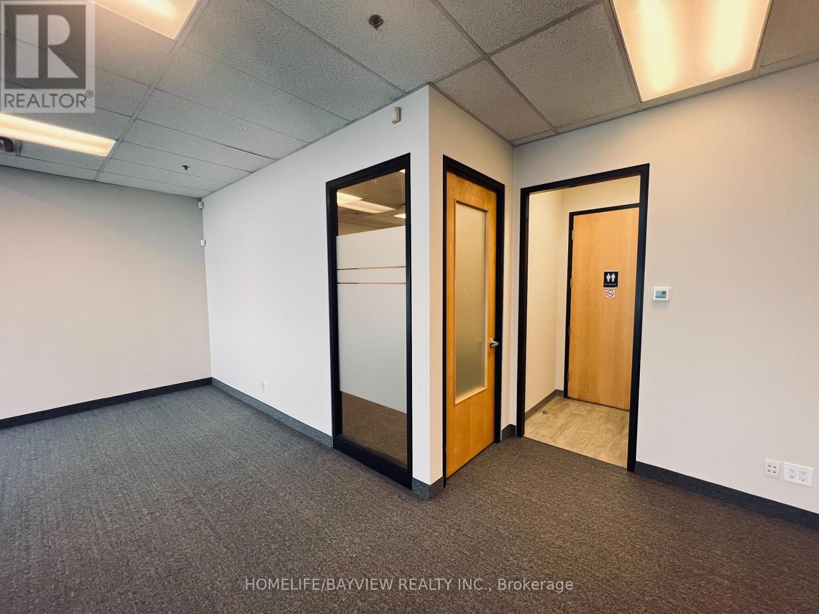 134-135 - 2550 Matheson Boulevard, Mississauga, Ontario  L4W 4Z1 - Photo 8 - W12739848