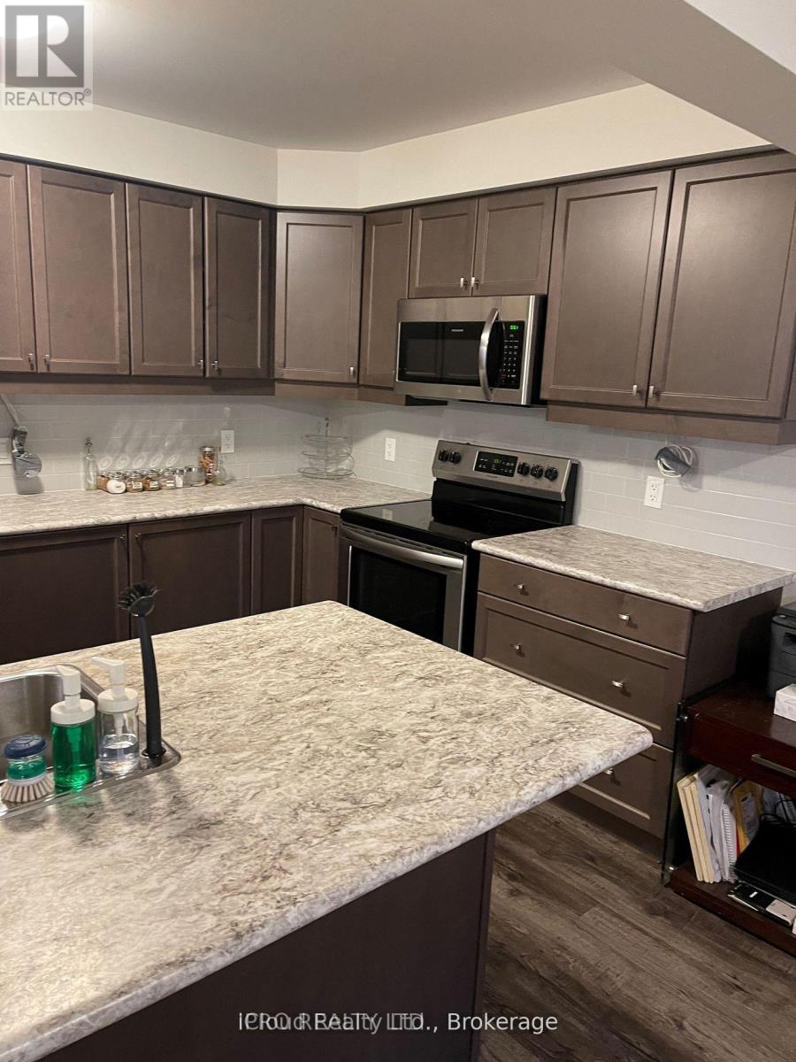 998 Alder Gate, Milton, Ontario  L9E 1R6 - Photo 6 - W12739850