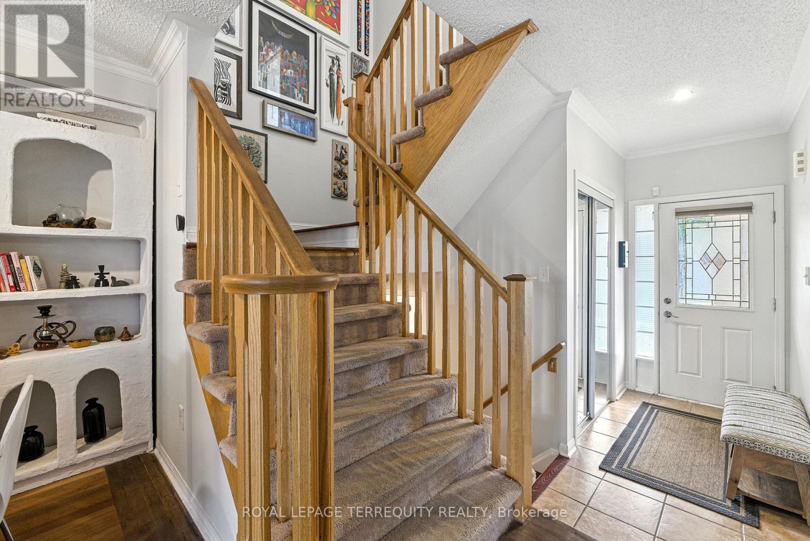 1117 Riddell Crescent, Milton, Ontario  L9T 6Y2 - Photo 6 - W12739856