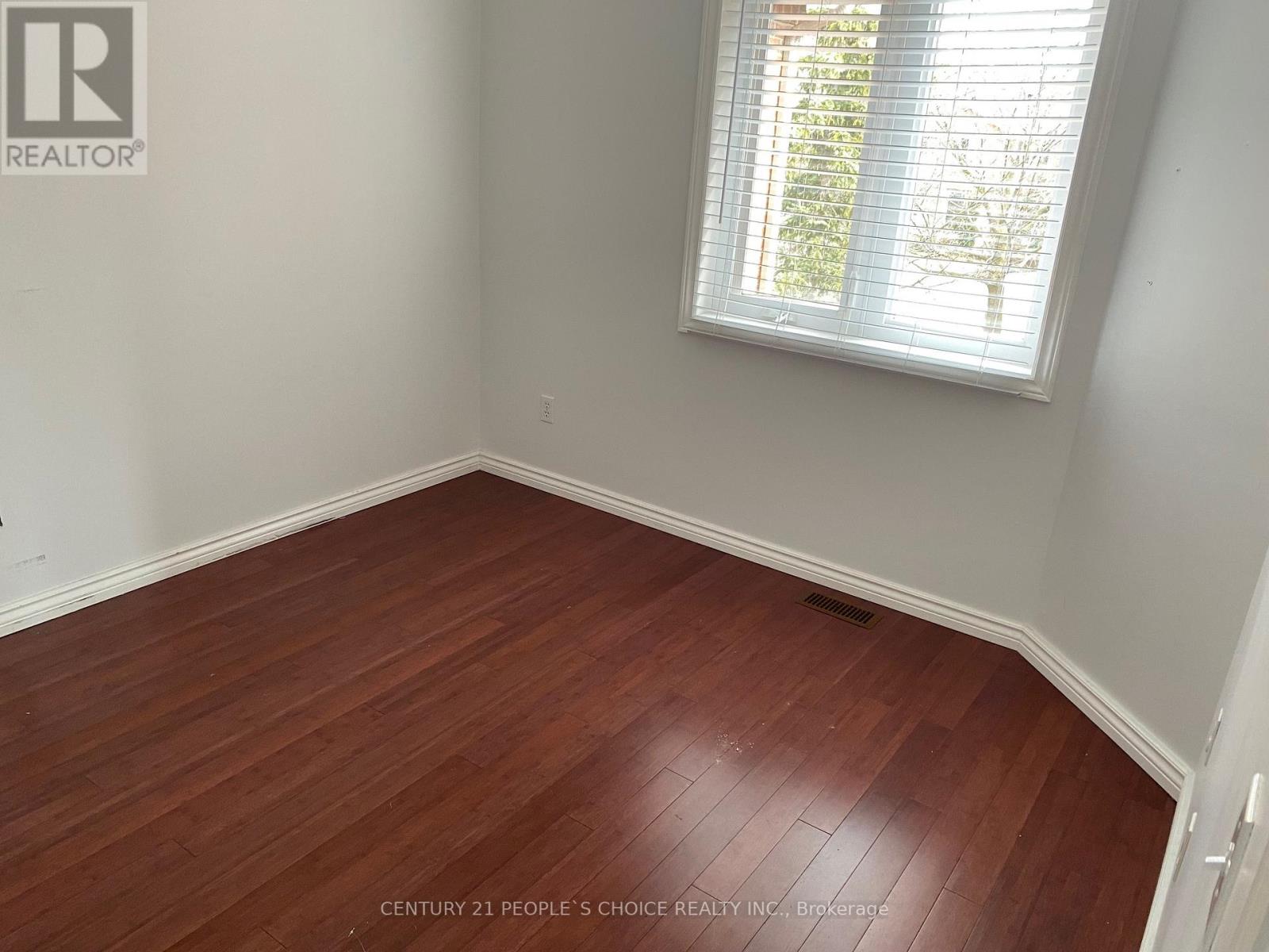 52 - 833 Scollard Court, Mississauga, Ontario  L5V 2B4 - Photo 9 - W12739906