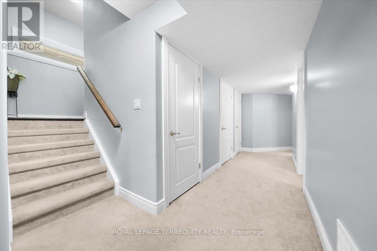 131 Maple Bush Drive, Cambridge, Ontario  N1T 0B7 - Photo 33 - X12739854